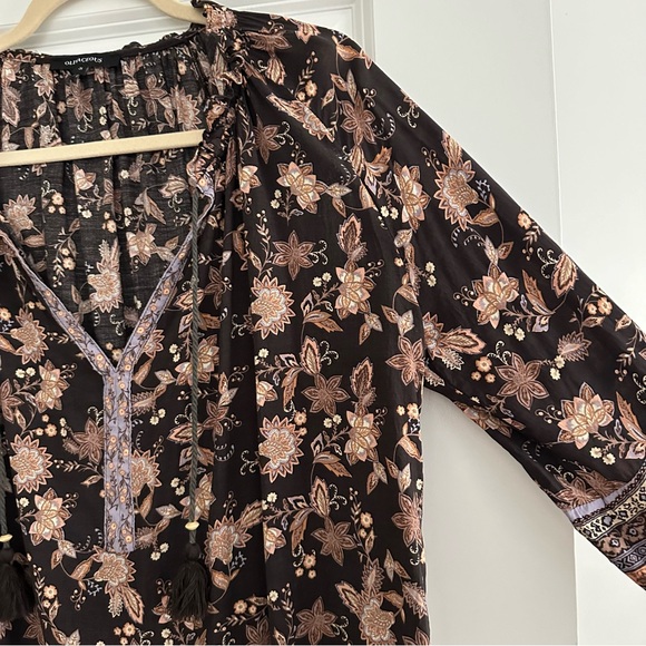 Floral Paisley Print Boho Peasant Blouse- Britain & Brooks Boutique Olivaceous - Picture 8 of 17